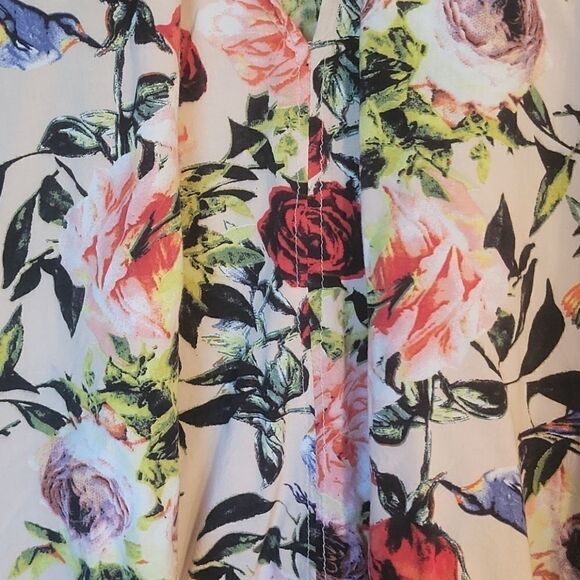 Umgee pink floral bell-sleeve blouse size M - Picture 3 of 5